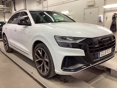 Audi Q8 60 TFSI e Q S Line Assistanspkt Pano Lader B&amp;O 3D Saten plus Pano