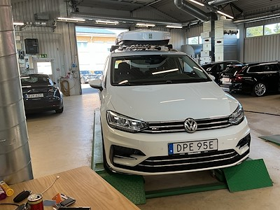 Volkswagen Touran 1.5 TSI R-Line Drag Paket 7-Sits MoK-Varmare