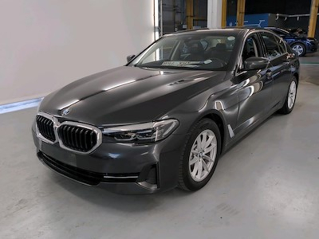 BMW 5-serie 2.0 520D 120KW AUTO Driving Assistant Driving Assistant Business