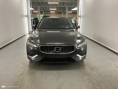 Volvo S60 2.0 B3 MHEV INSCRIPTION AUTO Park Assist Winter