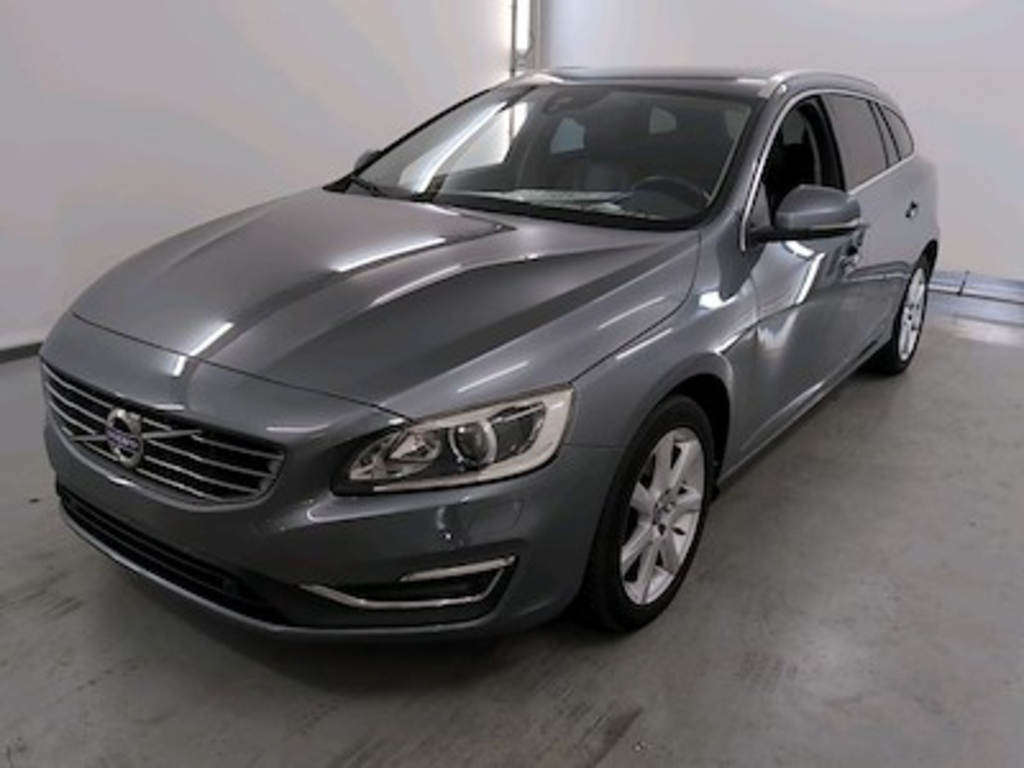 Volvo V60 diesel - 2013 2.0 D3 Summum Geartronic sensus navi pack park assist