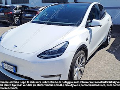 Tesla model Y 75 kwh dual -