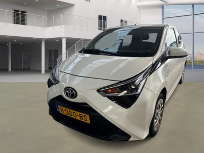 Toyota Aygo 1.0 VVT-I X-PLAY LIMITED, 2020