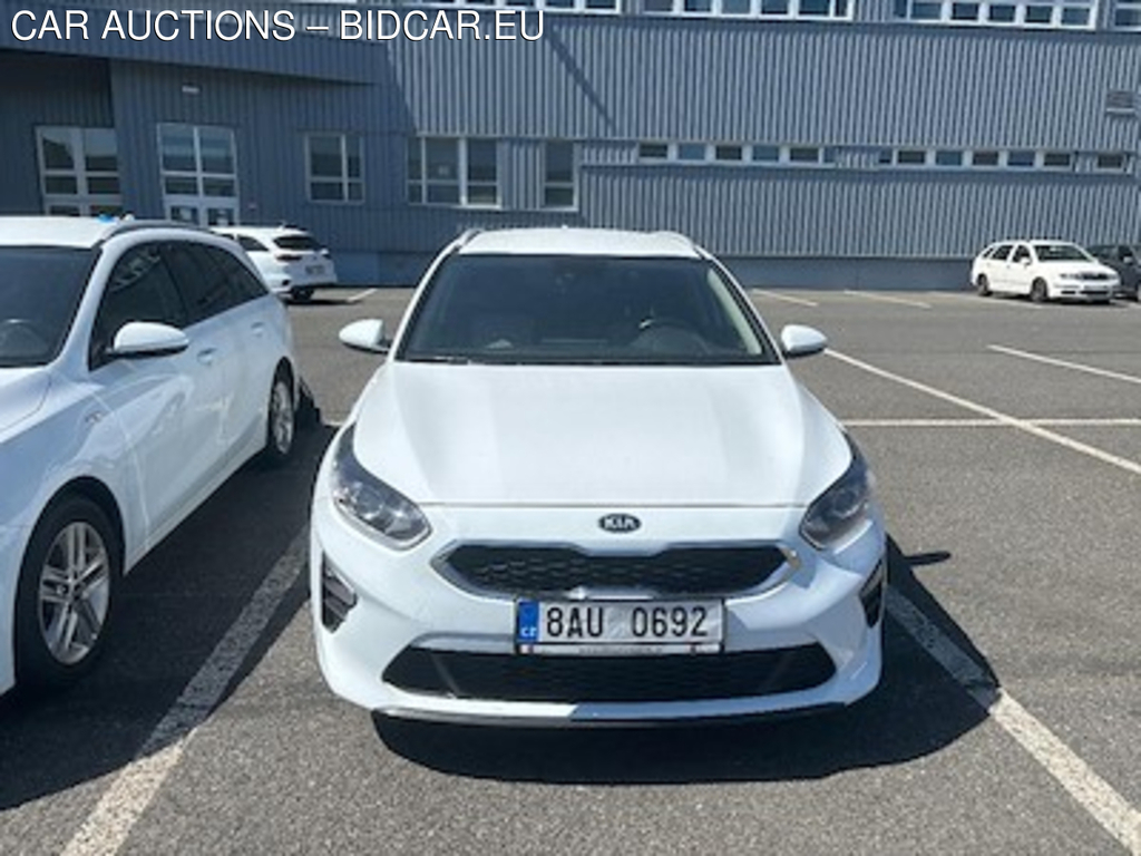 Kia Ceed 1.6 CRDi 100kW MHEV Fresh SW