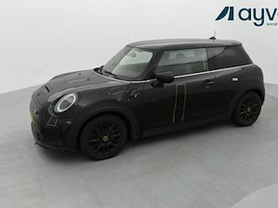 MINI 32.6 kwh cooper SE 184 CV Classic Trip, HiFi HK, PDC, Piano Black Exterieur