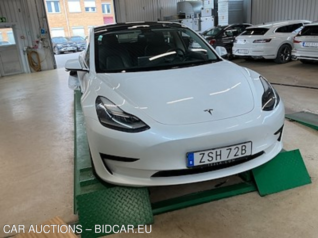 Tesla Model 3 Standard Range Plus