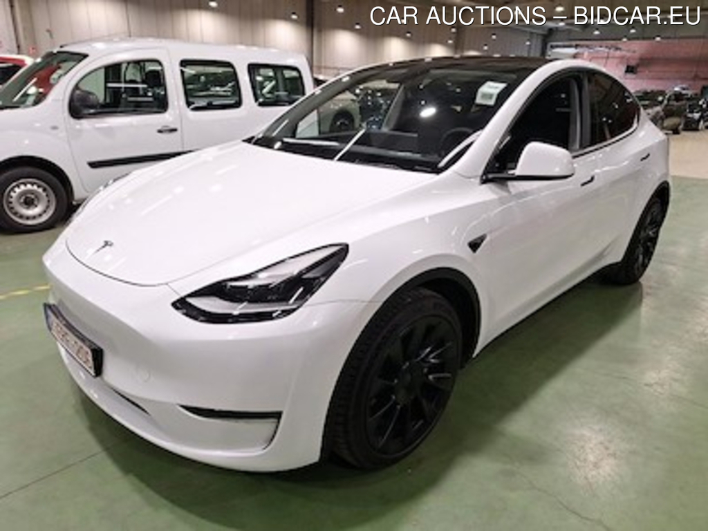 Tesla Model Y BEV LONG RANGE AUTO 4WD