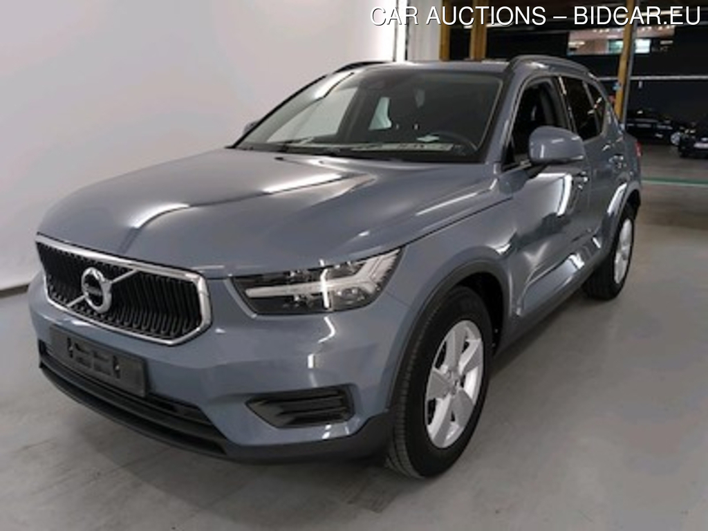 Volvo XC40 1.5 T2 MOMENTUM CORE