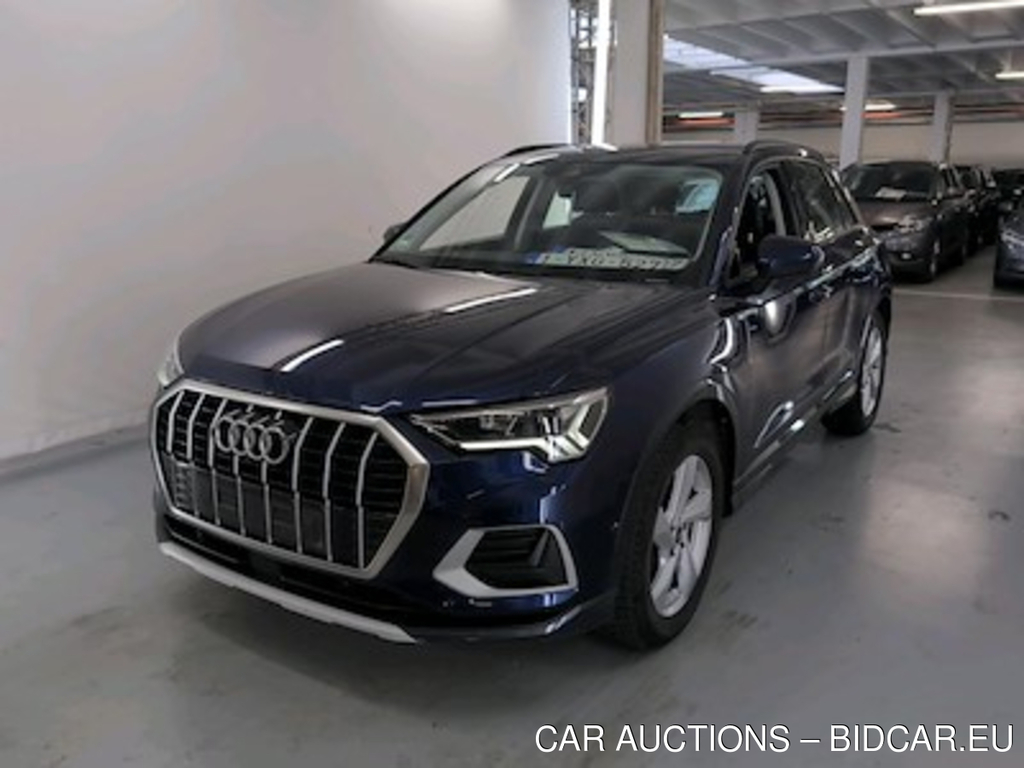 Audi Q3 1.5 35 TFSI ADVANCED Platinum