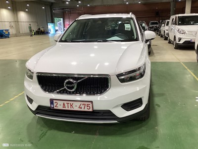 Volvo XC40 1.5 T2 MOMENTUM PRO