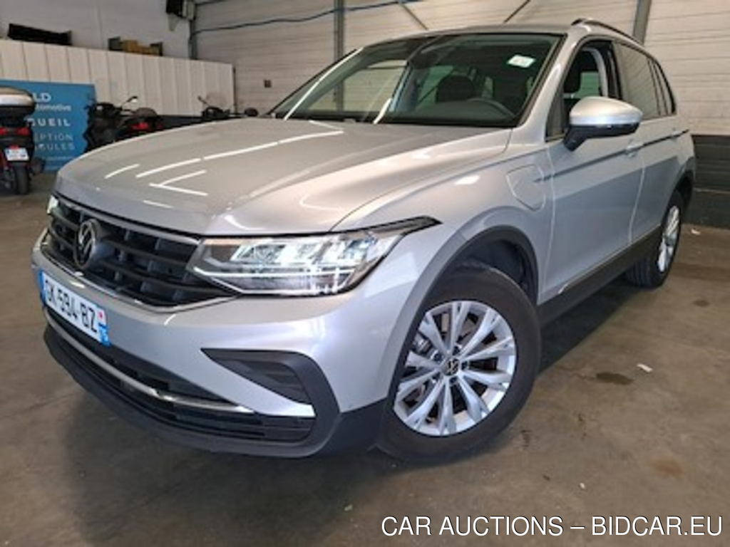Volkswagen TIGUAN Tiguan 1.4 eHybrid 245ch Life Business DSG6