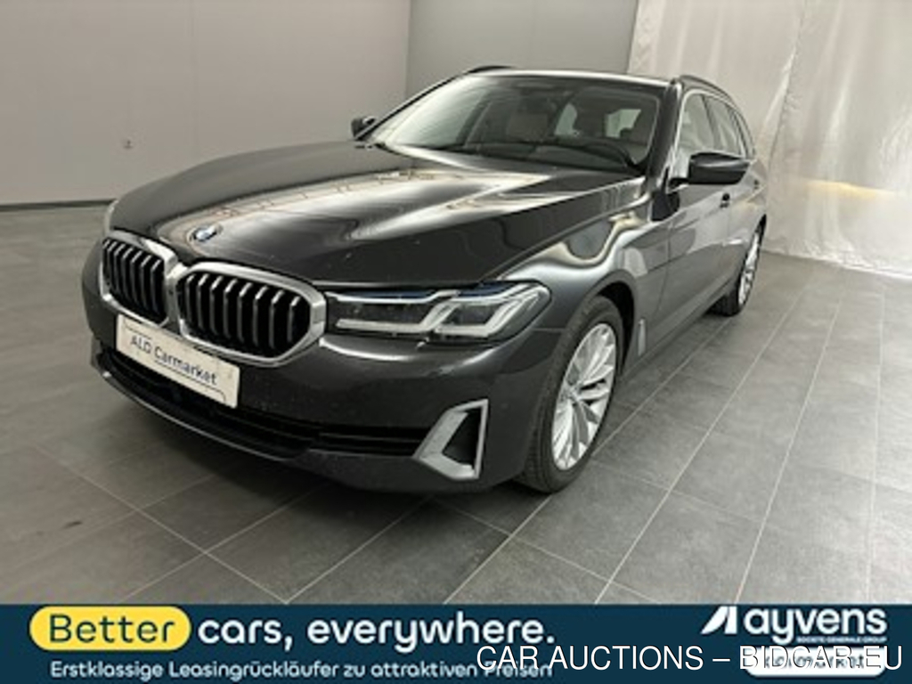 BMW 5er BMW 530d xDrive Touring Aut. Luxury Line Kombi, 5-turig, Automatik, 8-Gang