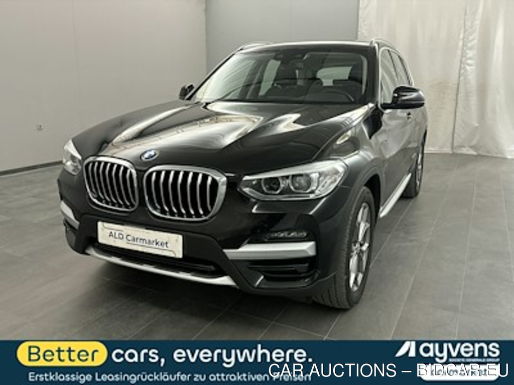 BMW X3 xDrive30e Aut. xLine Geschlossen, 5-turig, Automatik, 8-Gang