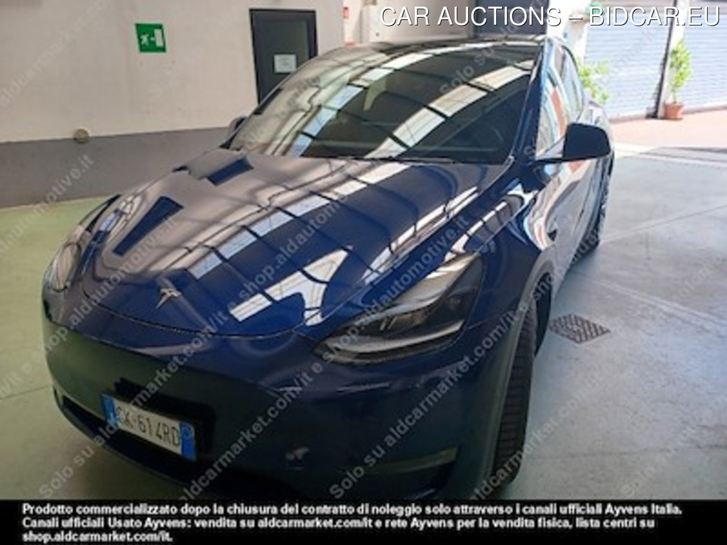 Tesla model Y 75 kwh dual -