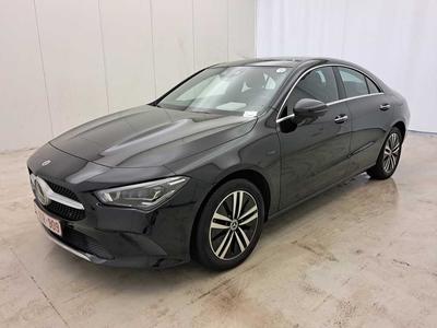Mercedes CLA-Klasse CLA250e Sedan Business Solution 1.3i 218pk/cv 4p 8G-DCT, 2021