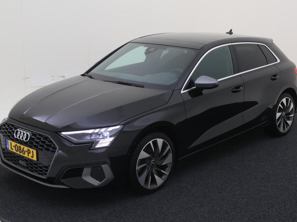Audi A3 Sportback 35 TFSI 150PK S TRONIC EDITION ONE CAMERA B&O KEYLESS PARK NAVI, 2021