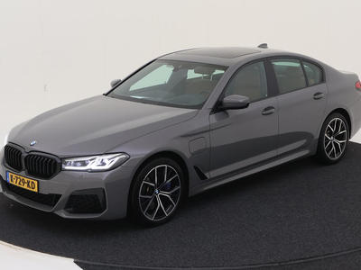 BMW 5-SERIE 545E XDRIVE 394PK AUT HIGH EXEC ED AUDIO MEDIA HUD M SPORT PARK, 2021