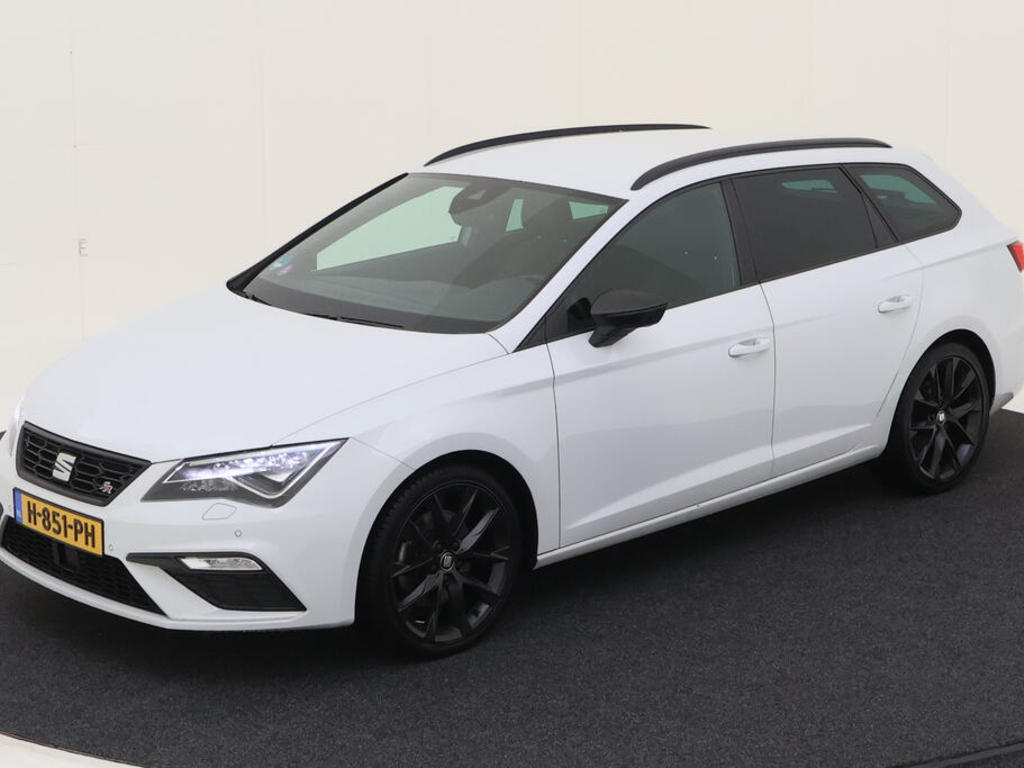 Seat Leon st 1.5 TSI 150PK DSG FR ULTIMATE EDITION BLACK SKY, 2020