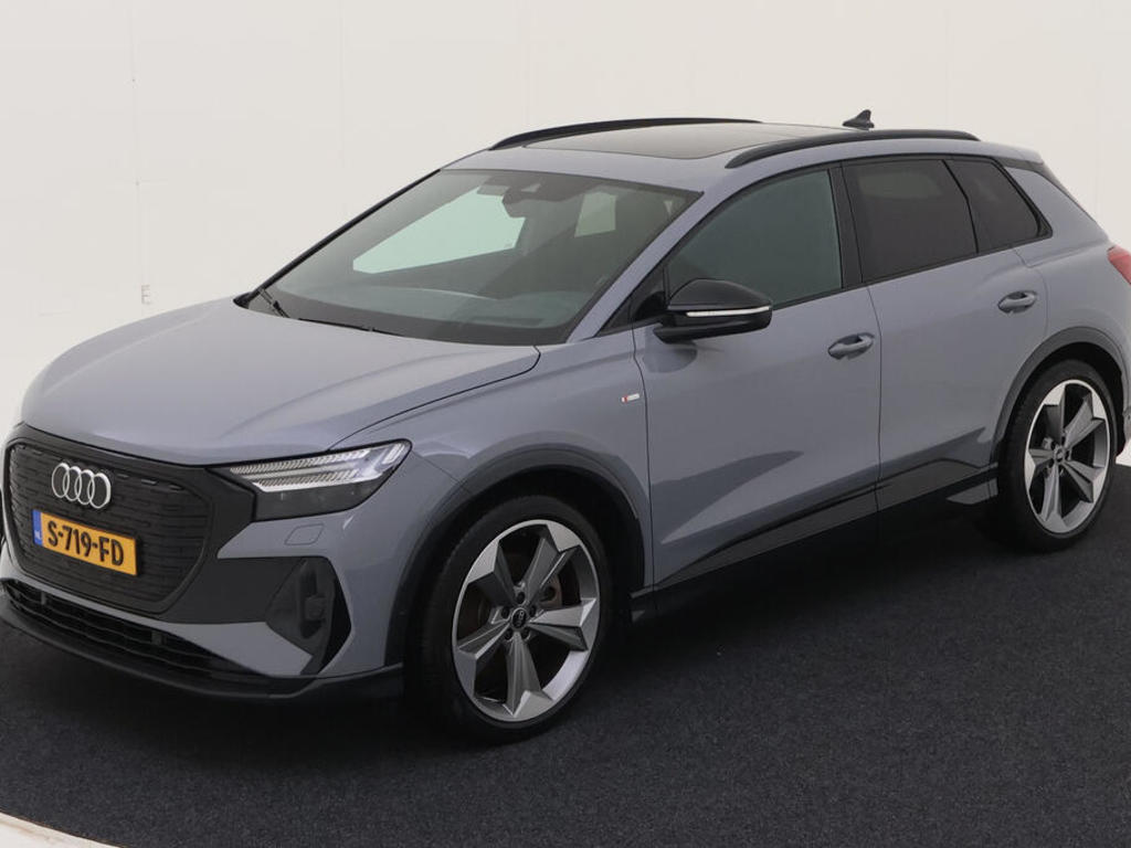 Audi Q4 e-tron 50 BEV 299PK 77KWH QUATTRO S EDITION PANORAMA TREKHAAK, 2022