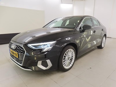 Audi A3 limousine 30 TFSI S tronic Advanced edition 4d