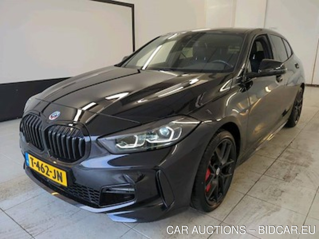 BMW 1-Serie 116iA Introduction Edition