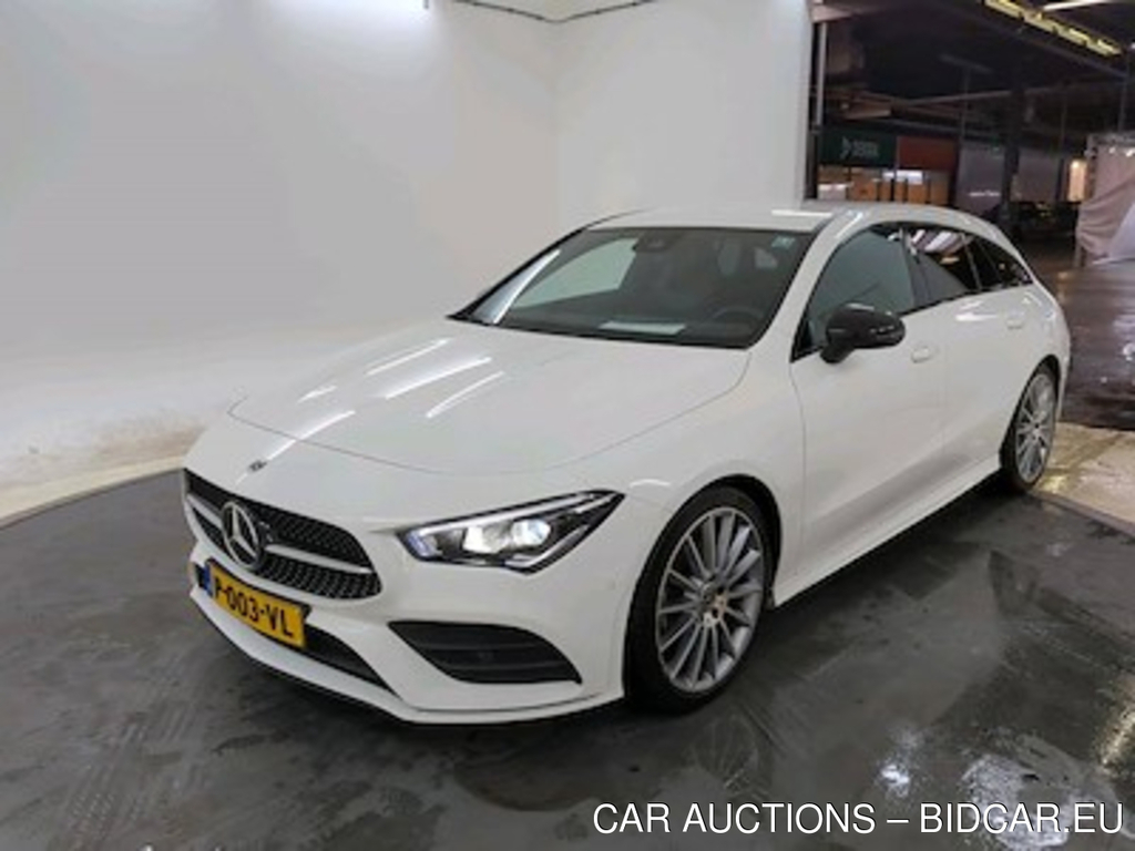 Mercedes-Benz Cla shooting brake CLA 180 DCT Business Solution AMG