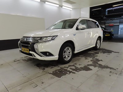 Mitsubishi Outlander PHEV Pure 5d