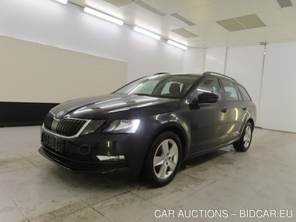 Skoda Octavia combi 1.6 TDI Greentech Ambition DSG-7 5d - EX-TAXI