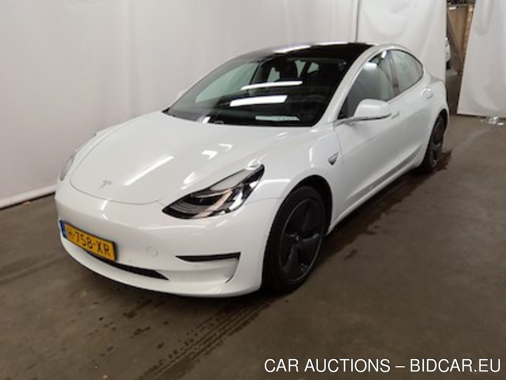 Tesla Model 3 Long Range Dual Motor AWD 4d