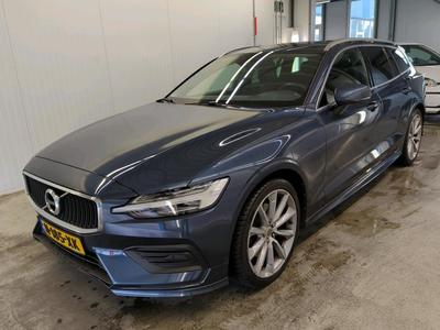 Volvo V60 T4 2.0 140kW Momentum Pro Geartronic, 2020