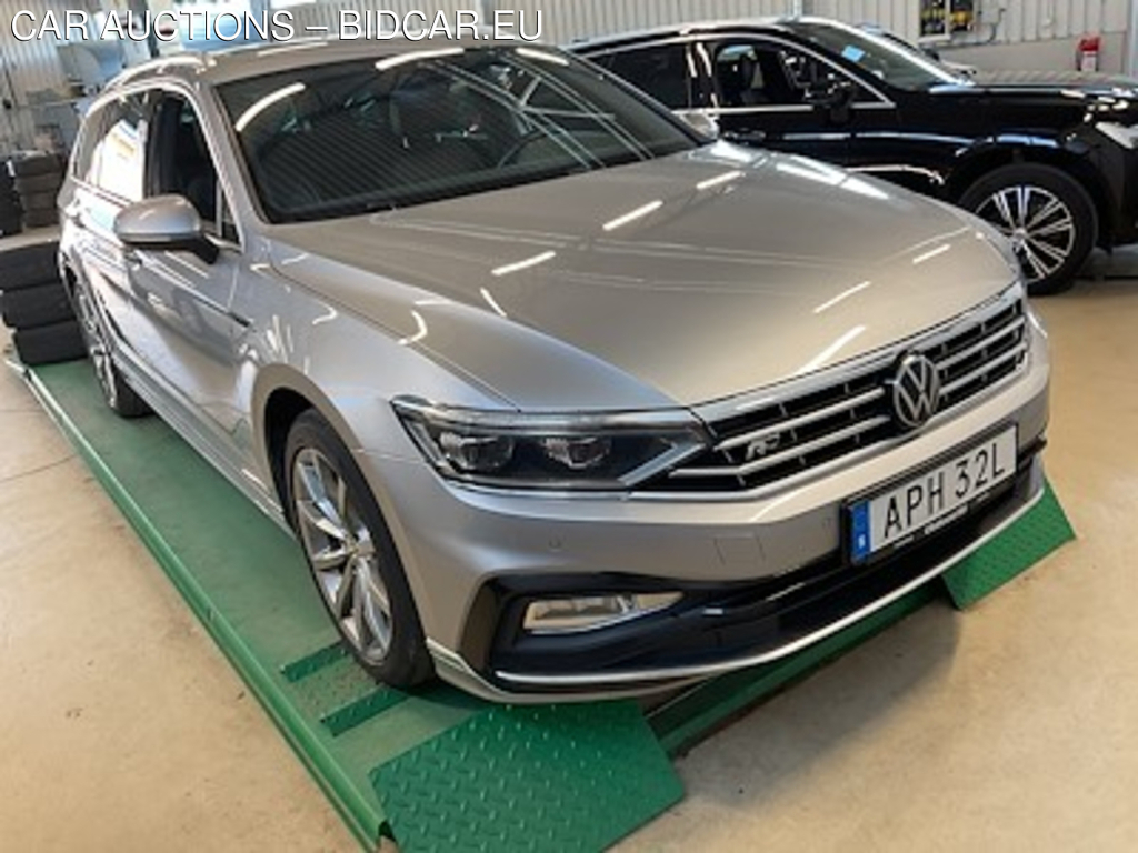 Volkswagen Passat 2.0 TDI 4Miton R-Line Skinn