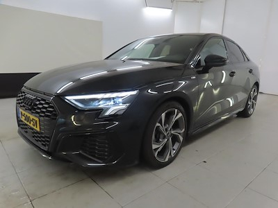 Audi A3 limousine 30 TFSI S tronic S edition 4d
