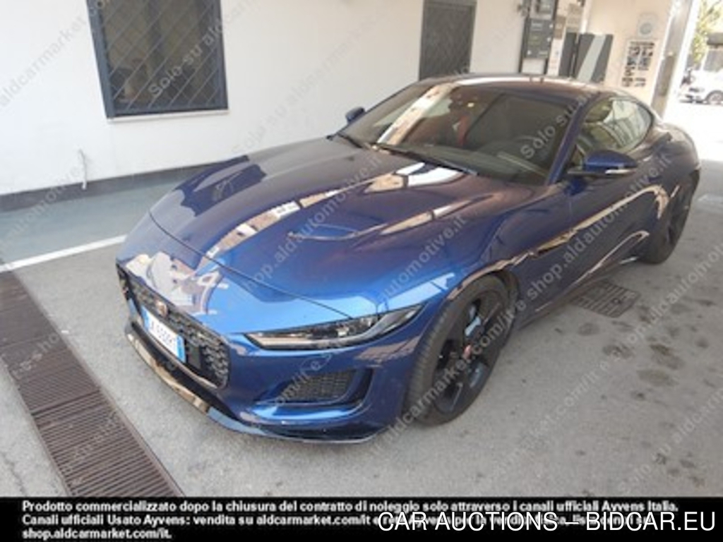 Jaguar f-type coupe 2.0 p300cv rwd -