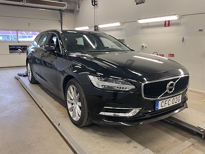 Volvo V90 T8 AWD Momentum Edition