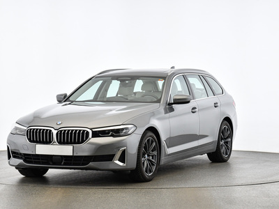 BMW 530d 48 V Touring xDrive Aut. (G31) Luxury Line, 2022