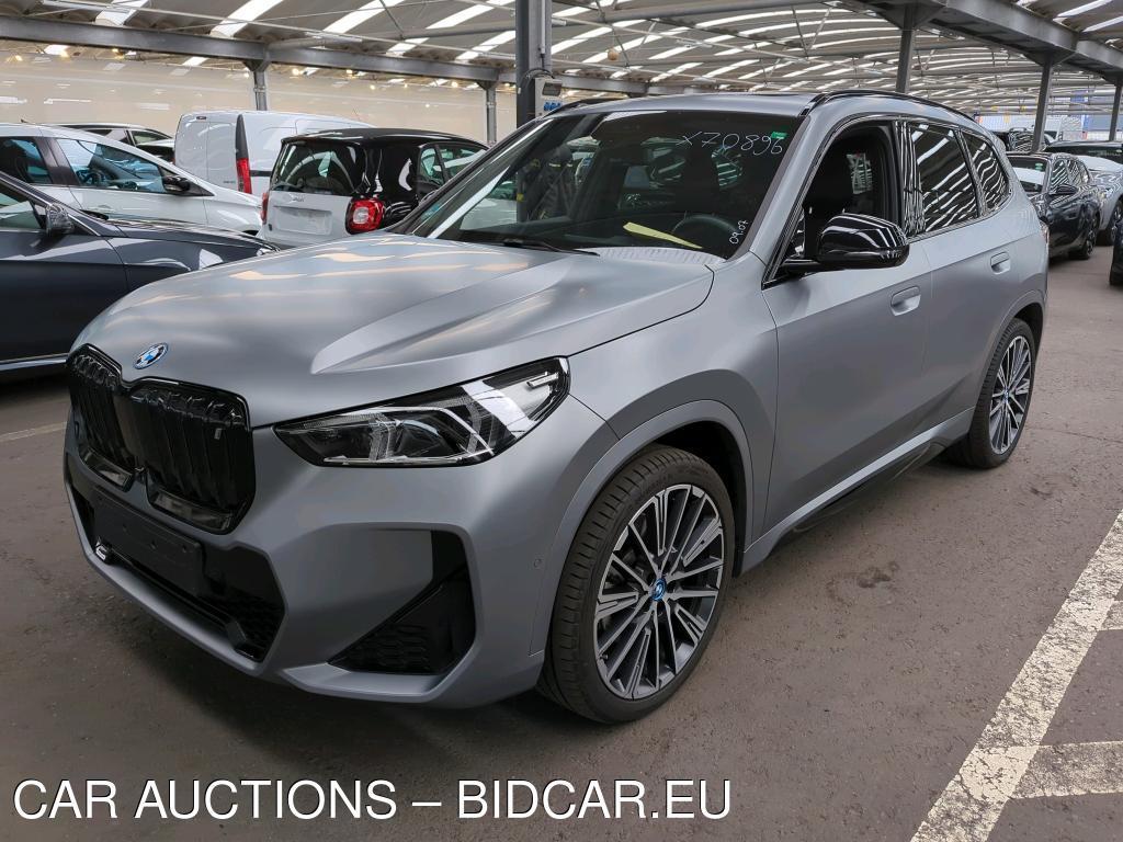 BMW Ix1 XDRIVE30 M Sportpaket, 2023