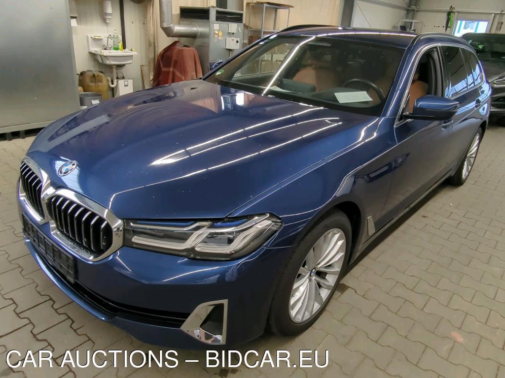 BMW 520D TOURING AUT. Luxury Line, 2022