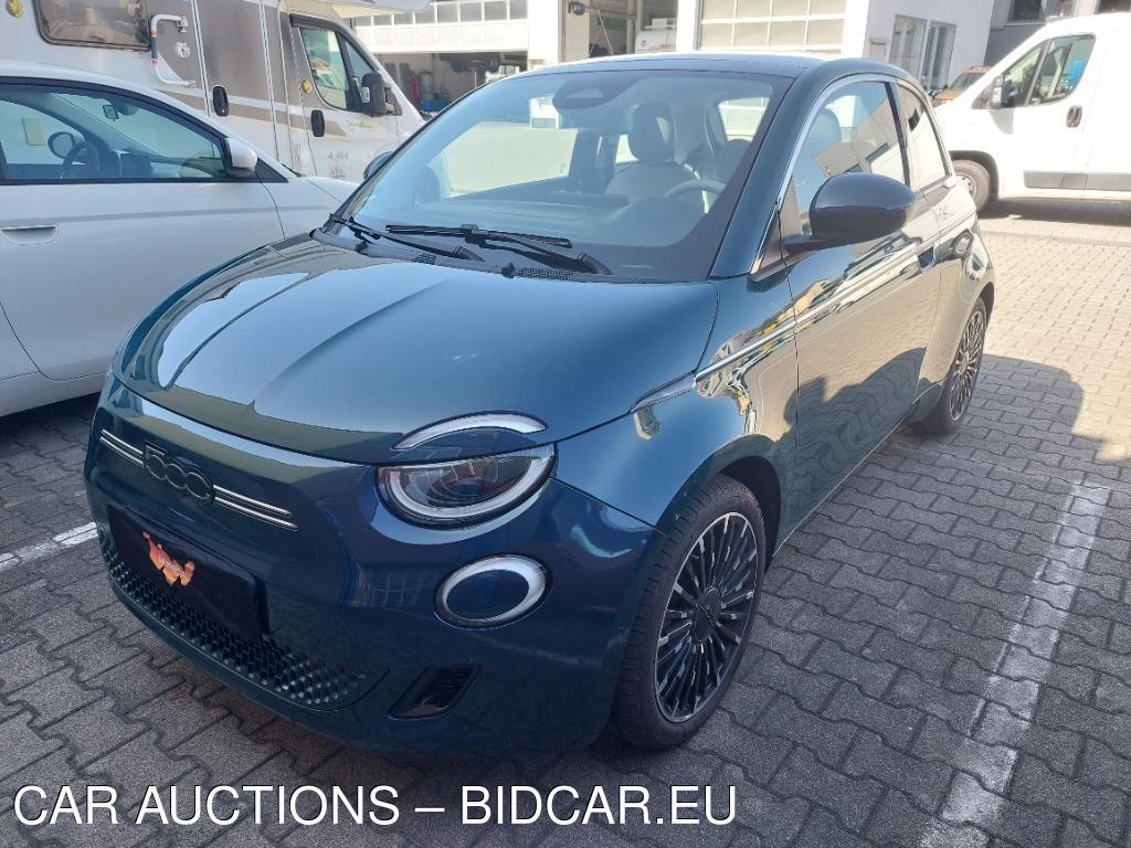 Fiat 500e - La Prima, 2022