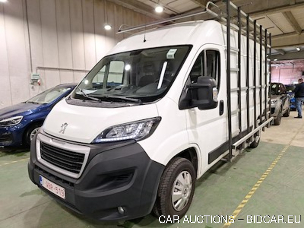 Peugeot Boxer 335 fourgon mwb HR dsl 2.0 BlueHDi L2H2 Premium Pack S&S STOCK