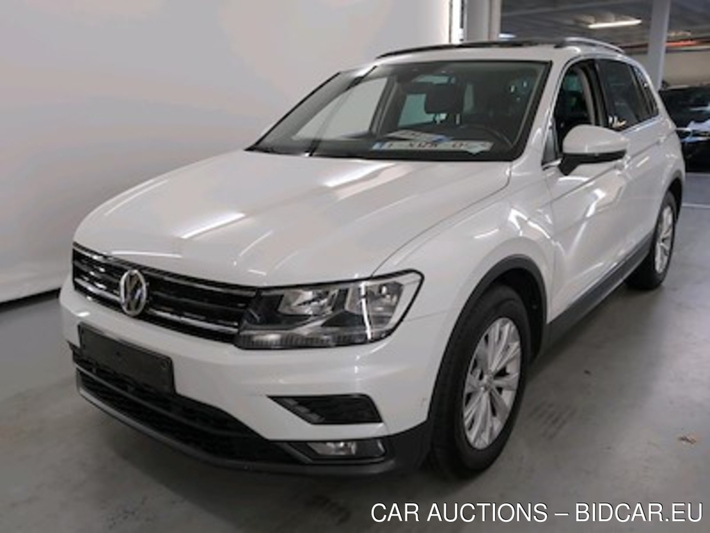 Volkswagen Tiguan - 2016 1.5 TSI ACT Comfortline OPF DSG Premium GPS Discover USB + AUX-IN