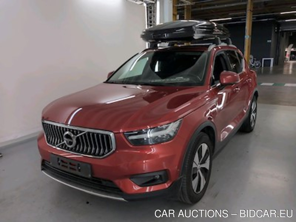 Volvo XC40 1.5 T5 TE PHEV Momentum Pro DCT