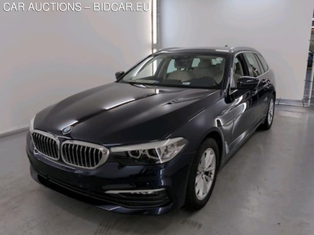 BMW 5 touring diesel - 2017 520 dA (EU6d-TEMP) Business Travel Verwarmde voorzetels