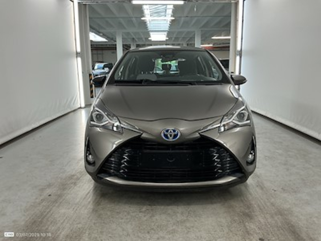 Toyota Yaris - 2017 1.5i VVT-i Hybrid Comfort E-CVT Business