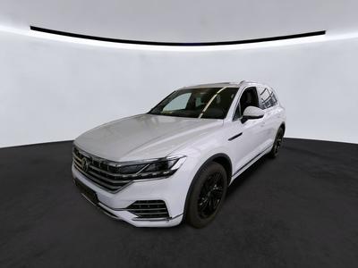 Volkswagen Touareg 3.0 V6 E-HYBRID 4MOTION AUT., 2022