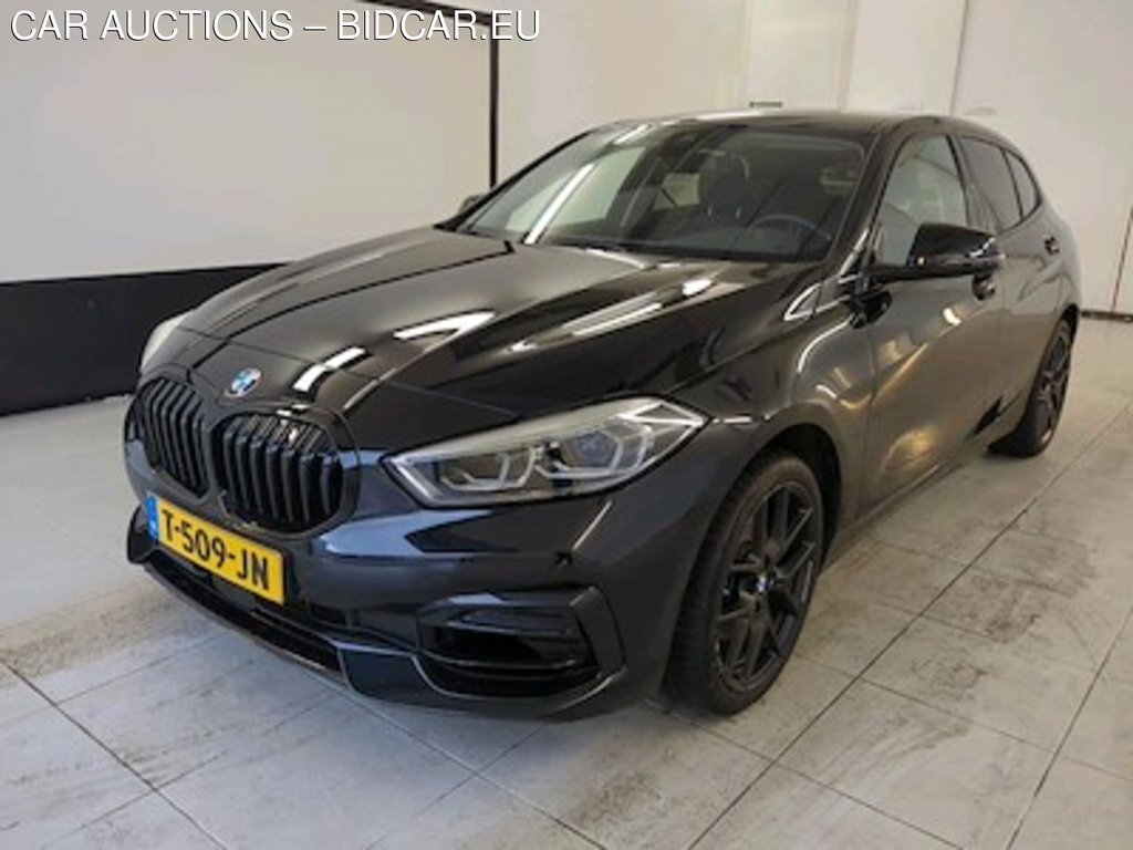 BMW 1-Serie 116iA Introduction Edition