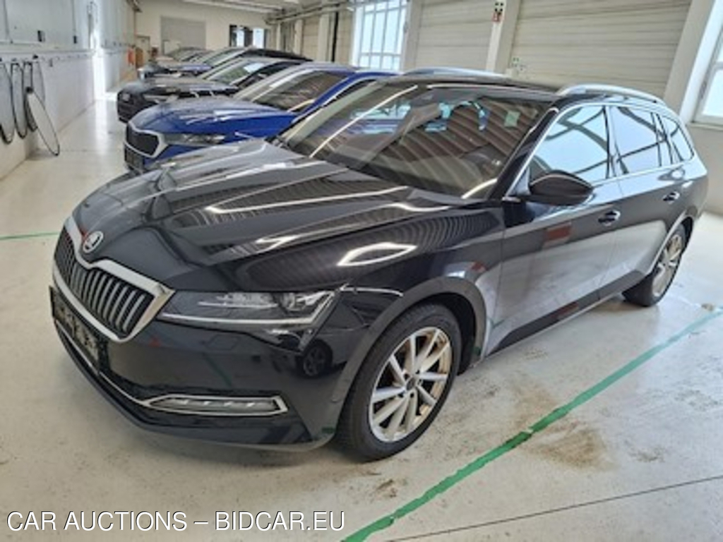 Skoda SUPERB 150 Ps Tdi Style 7-Gang Dsg Combi 110KW