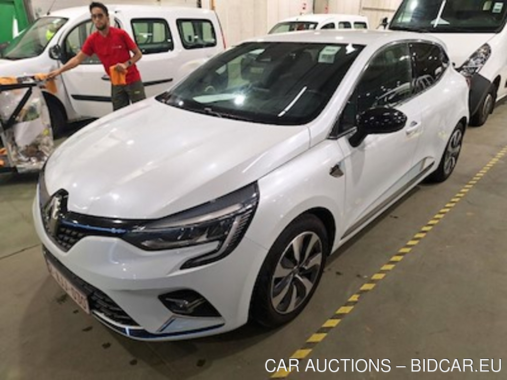 Renault CLIO 1.6 E-TECH HYBRID E-TECH FIRST