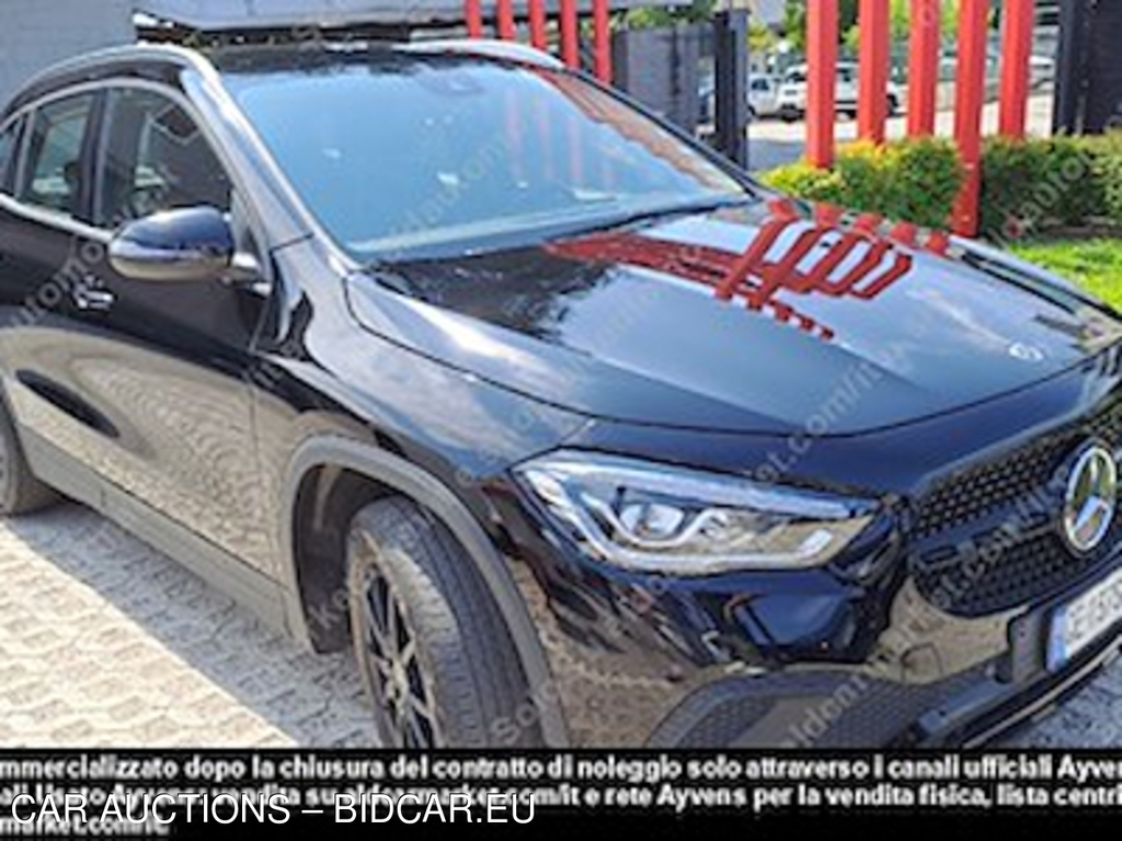 Mercedes-Benz gla gla 180 D automatic -