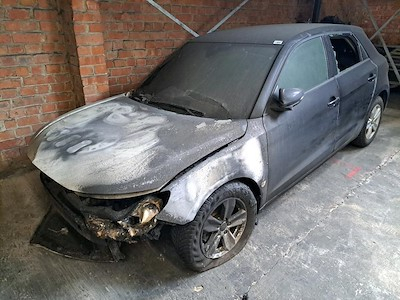 Audi A1 1.0 25 TFSI S TRONIC BUS.ED. ATTRACTION