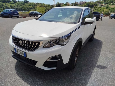 Peugeot 3008 BlueHDI 130 EAT8 S&S Business, 2020